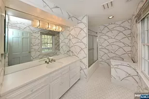 43 Twin Brooks Rd, Saddle River, NJ 07458 - Photo 32