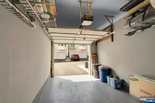 10 Iris Ln 605, Garfield, NJ 07026 - Photo 24