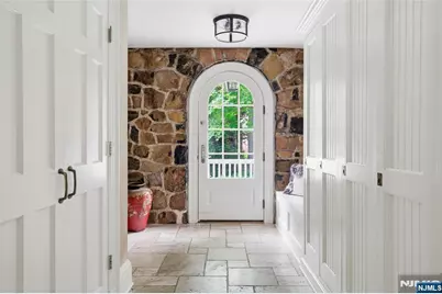 123 Highland Avenue, Millburn, NJ 07078 - Photo 30