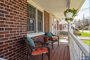 28 William St, Rochelle Park Township, NJ 07662 - Photo 2