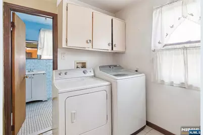 375 Westervelt Place, Lodi, NJ 07644 - Photo 10