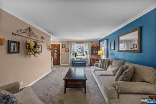 17 Burlington Rd, Clifton, NJ 07012 - Photo 6