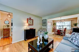 8 Loretta Ln, Jefferson Township, NJ 07438 - Photo 4