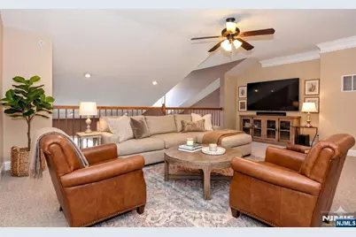 12 Debruyle Court 806 #806, Hawthorne, NJ 07506 - Photo 14