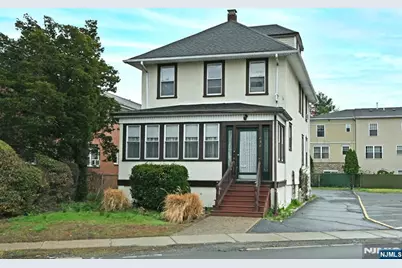 236 Rochelle Avenue, Rochelle Park Township, NJ 07662 - Photo 26