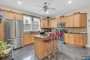 60 Hawthorne Ave, East Orange, NJ 07018 - Photo 8