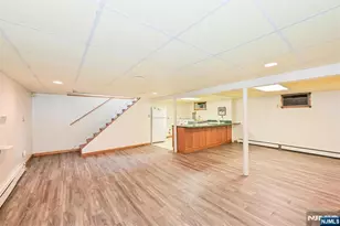 520 Hamilton Ave, Hasbrouck Heights, NJ 07604 - Photo 30