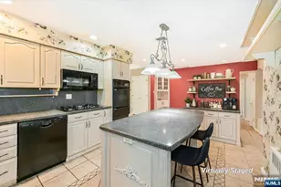 520 Hamilton Ave, Hasbrouck Heights, NJ 07604 - Photo 8