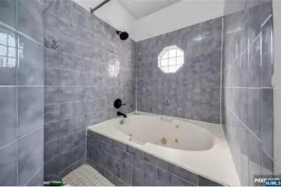 595 Knickerbocker Road, Tenafly, NJ 07670 - Photo 14