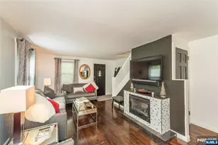 257 McCosh Rd, Clifton, NJ 07043 - Photo 8