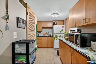 200 Rambler Avenue, New Milford, NJ 07646 - Photo 2