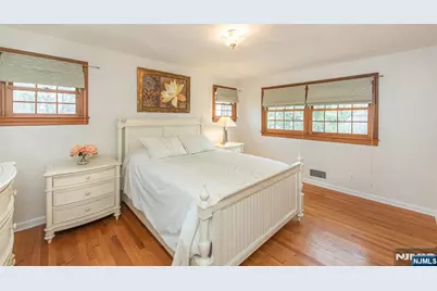 4 Oak Ridge, North Caldwell, NJ 07006 - Photo 22