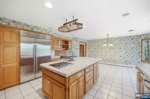 7 Trotters Ln, Mahwah, NJ 07430 - Photo 10