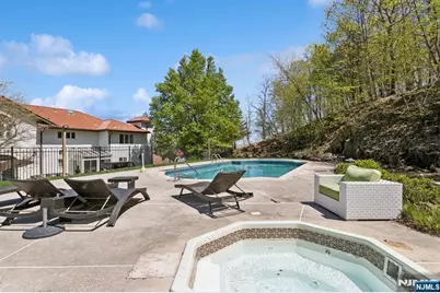 912 Cherokee Lane, Franklin Lakes, NJ 07417 - Photo 46