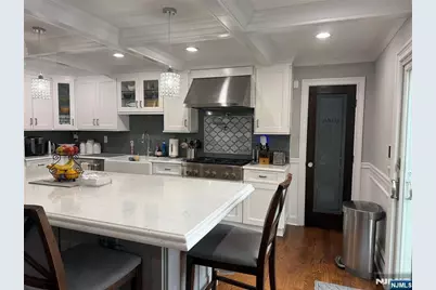 277 Columbia Terrace, Paramus, NJ 07652 - Photo 8