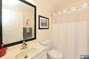 20 Parkside Ct, Wayne, NJ 07470 - Photo 12