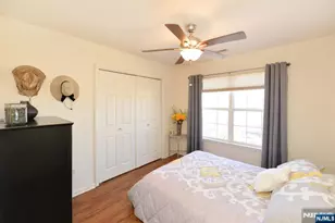 20 Parkside Ct, Wayne, NJ 07470 - Photo 10