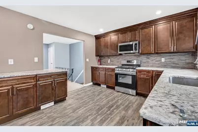 700 9th Street, Secaucus, NJ 07094 - Photo 32