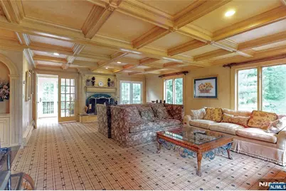 69 Knollwood Road, Upper Saddle River, NJ 07458 - Photo 12