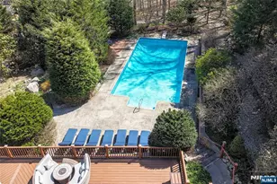 10 Knollwood Rd, Upper Saddle River, NJ 07458 - Photo 6