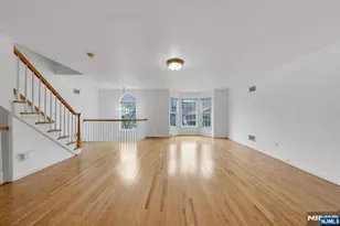 29 Prospect St, Palisades Park, NJ 07650 - Photo 4
