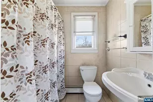 537 Rogers Dr, Roxbury Township, NJ 07850 - Photo 16
