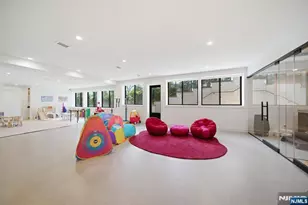 187 Hudson Ave, Tenafly, NJ 07670 - Photo 24