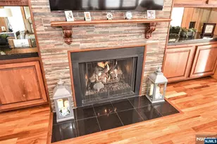 7 Jefferson Pl, Wayne, NJ 07470 - Photo 18