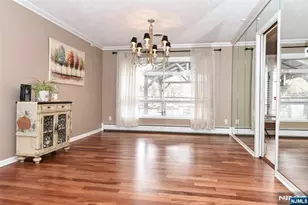 7 Jefferson Pl, Wayne, NJ 07470 - Photo 10