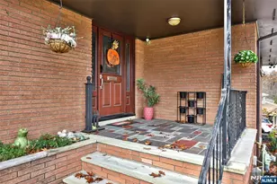 7 Jefferson Pl, Wayne, NJ 07470 - Photo 4