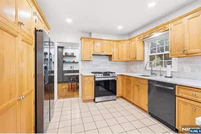 82 Van Horn Street, Demarest, NJ 07627 - Photo 10