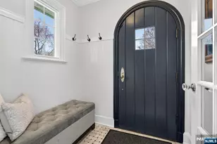 20 Parkview Dr, Millburn, NJ 07041 - Photo 2