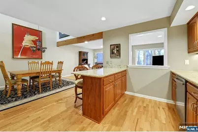 56 Longfellow Lane, Mahwah, NJ 07430 - Photo 16