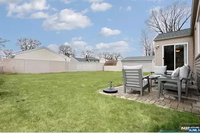 79 Bell Avenue, Saddle Brook Township, NJ 07663 - Photo 36