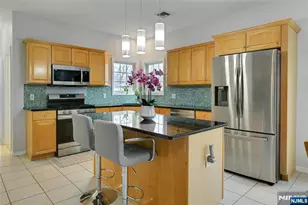 123 Livingston Ave, Livingston, NJ 07039 - Photo 10
