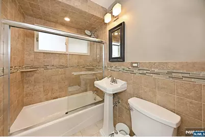 331 Lacey Drive, New Milford, NJ 07646 - Photo 10