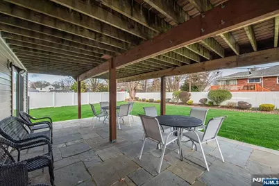 8 Cypress Court, Fairfield, NJ 07004 - Photo 28