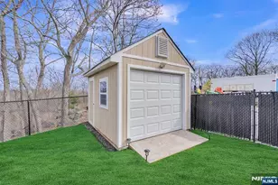 85 Larsen Rd, West Milford, NJ 07480 - Photo 48