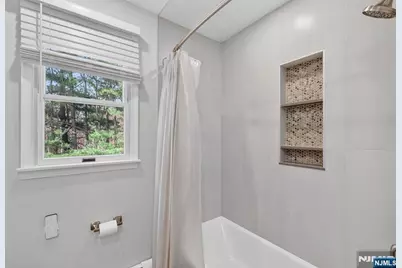 18 Stonewall Court, Mahwah, NJ 07430 - Photo 40
