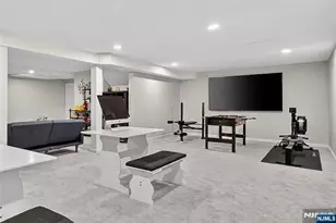 18 Stonewall Ct, Mahwah, NJ 07430 - Photo 46