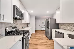 31 Lenox Ct, Montville Township, NJ 07045 - Photo 8