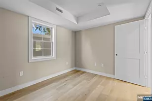 416 8th St, Fairview, NJ 07022 - Photo 38