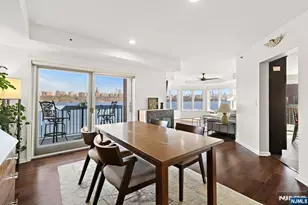 404 Jefferson Ct Ph4, Edgewater, NJ 07020 - Photo 4