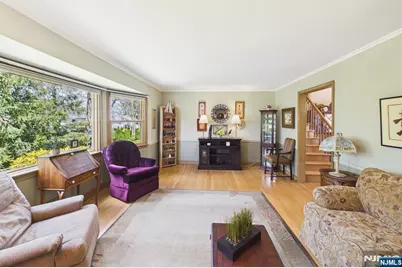 808 Parsons Road, Ridgewood, NJ 07450 - Photo 8