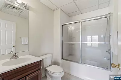 19 Rockhall Court, Hamburg, NJ 07419 - Photo 26