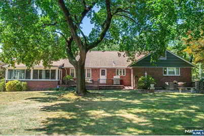 685 Blanch Avenue, Norwood, NJ 07648 - Photo 26
