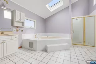 17 Sherbrooke Dr, Lincoln Park, NJ 07035 - Photo 14