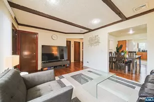 907 Spring Valley Rd, Maywood, NJ 07607 - Photo 10