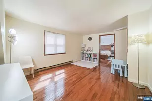 907 Spring Valley Rd, Maywood, NJ 07607 - Photo 20