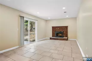 61 N Hillside Ave, Roxbury Township, NJ 07876 - Photo 26